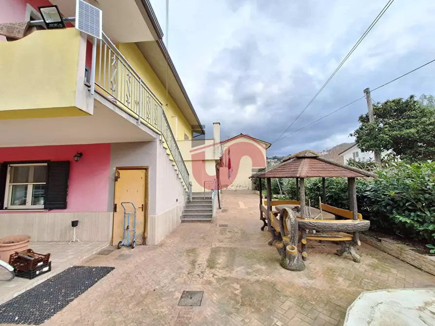 Immagine 4 di Casa indipendente in vendita  in Contrada Piano Morra a Apollosa