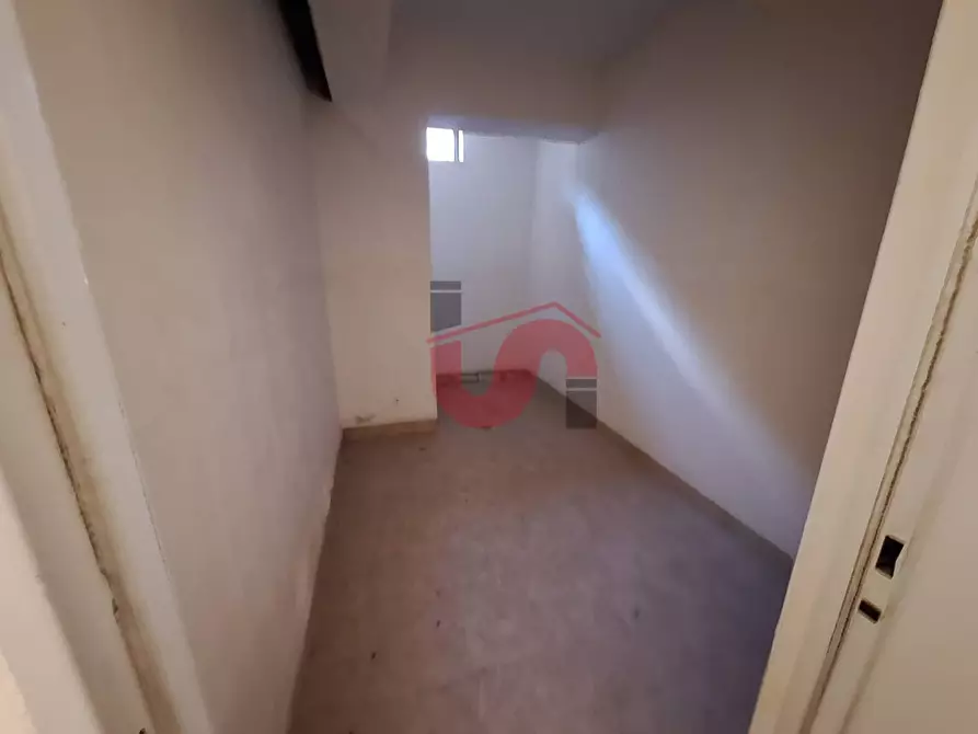 Immagine 33 di Appartamento in vendita  in Via Morelli e Silvati 12 a Benevento