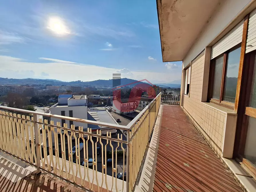 Immagine 7 di Appartamento in vendita  in Via Polcari a Benevento