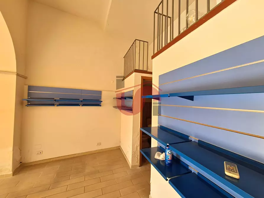 Immagine 9 di Locale commerciale in affitto  in Via Gaetano Rummo 49 a Benevento