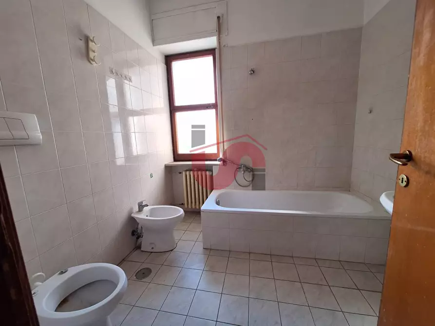 Immagine 24 di Attico in vendita  in Via Polcari a Benevento