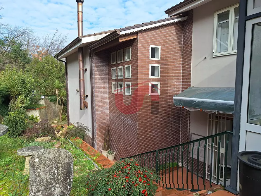 Immagine 55 di Villa in vendita  in Via Bachelet a Benevento