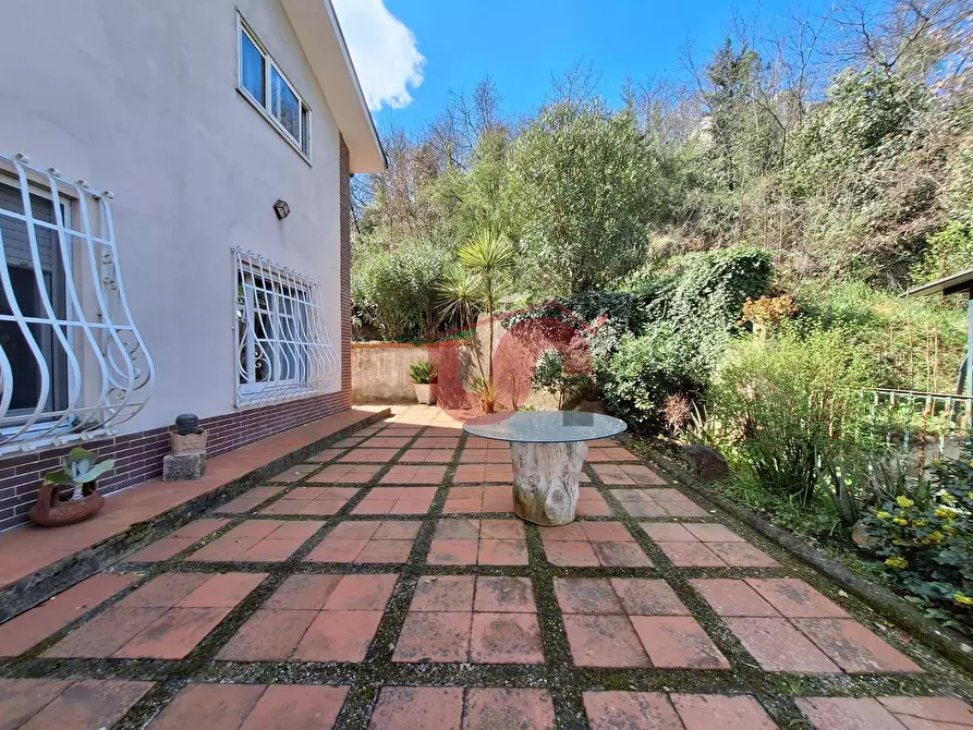 Immagine 46 di Villa in vendita  in Via Bachelet a Benevento