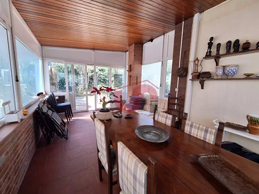 Immagine 58 di Villa in vendita  in Via Bachelet a Benevento