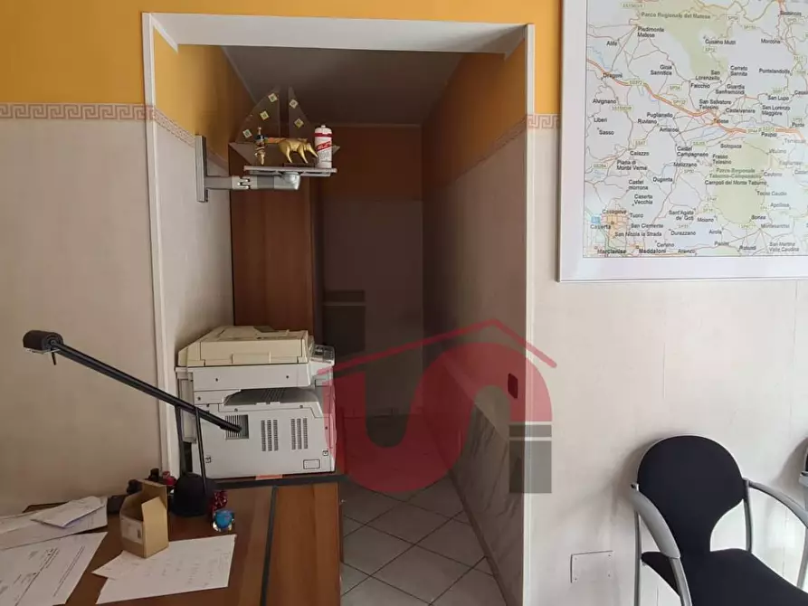 Immagine 5 di Locale commerciale in vendita  in Via Almerico Meomartini a Benevento