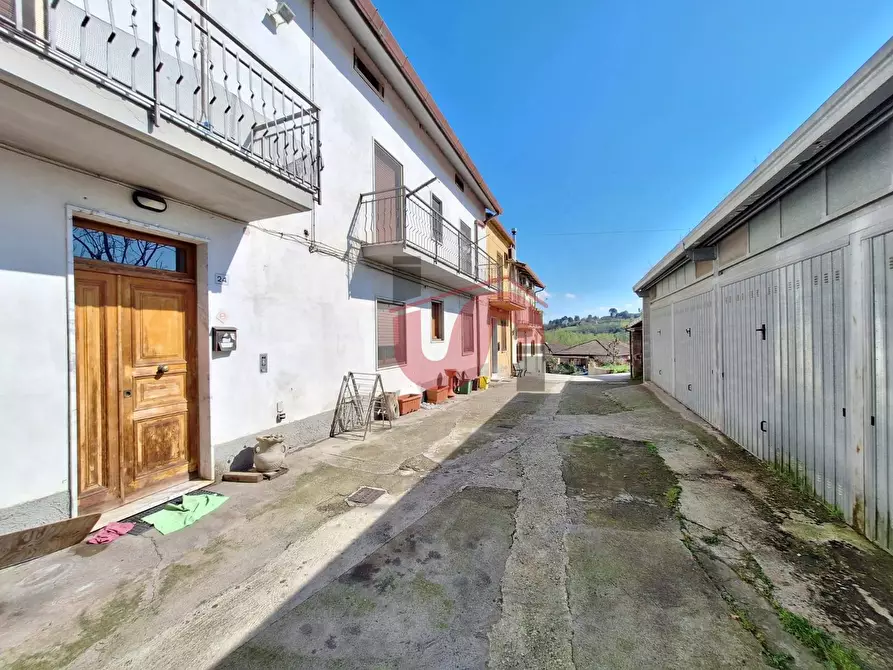 Immagine 3 di Appartamento in vendita  in Via Bachelet 24 a Benevento