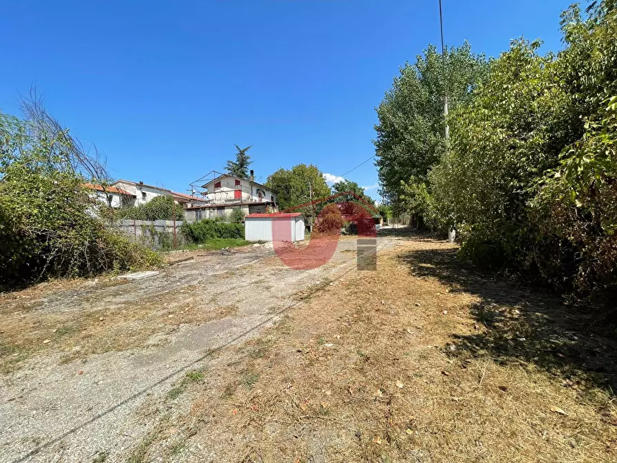 Immagine 19 di Magazzino in vendita  in Via Cellarulo a Benevento