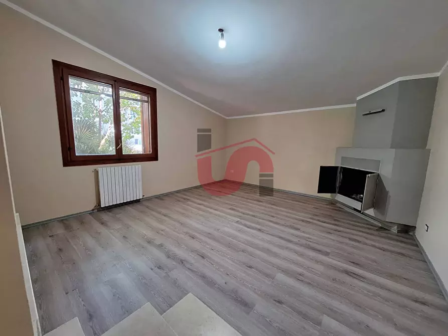 Immagine 5 di Appartamento in vendita  in Via Antonio Lepore a Benevento