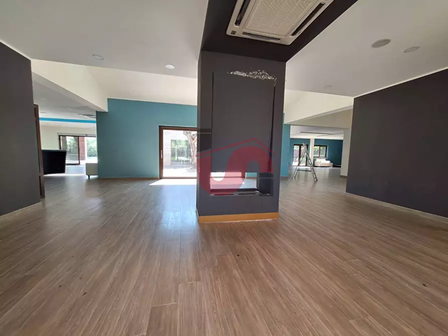 Immagine 3 di Villa in vendita  in via pontariello a Arpaise