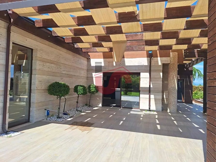 Immagine 29 di Villa in vendita  in via pontariello a Arpaise