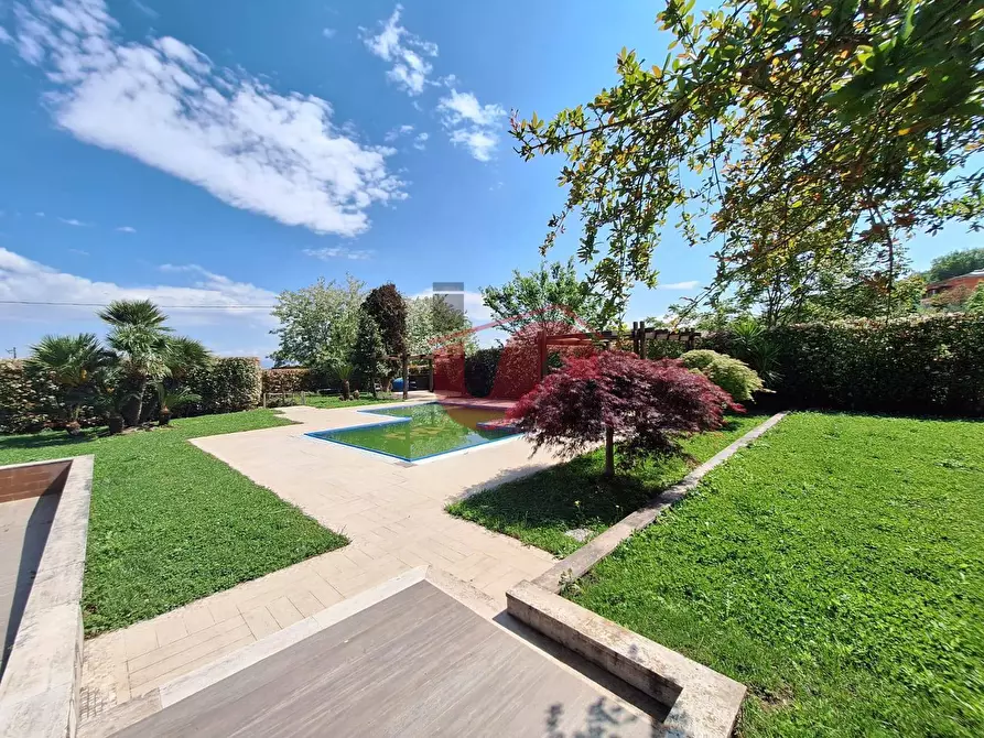 Immagine 35 di Villa in vendita  in via pontariello a Arpaise