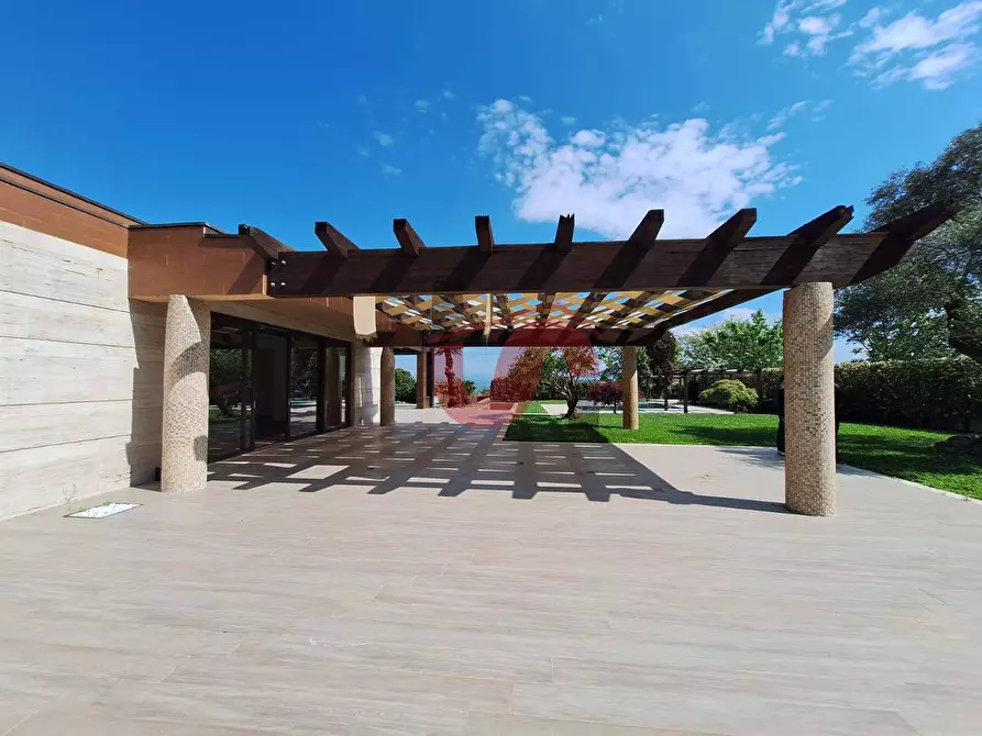 Immagine 36 di Villa in vendita  in via pontariello a Arpaise