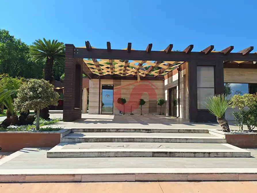 Immagine 1 di Villa in vendita  in via pontariello a Arpaise