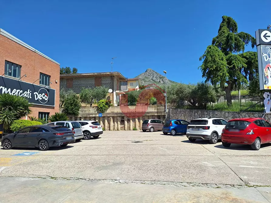Immagine 3 di Capannone industriale in vendita  in Via Sala a Apollosa