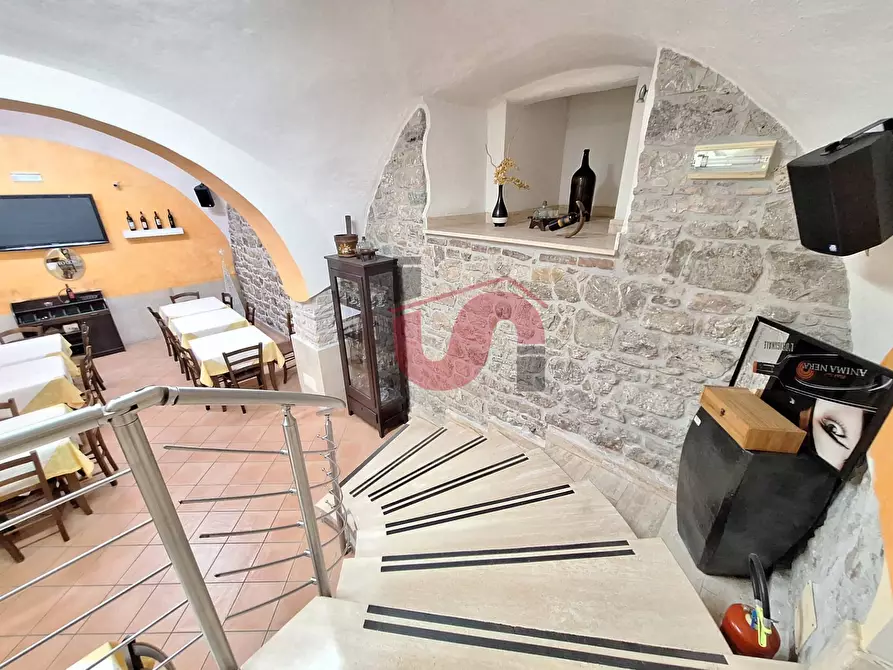 Immagine 8 di Attività commerciale in vendita  in Viale principe di napoli 135 a Benevento