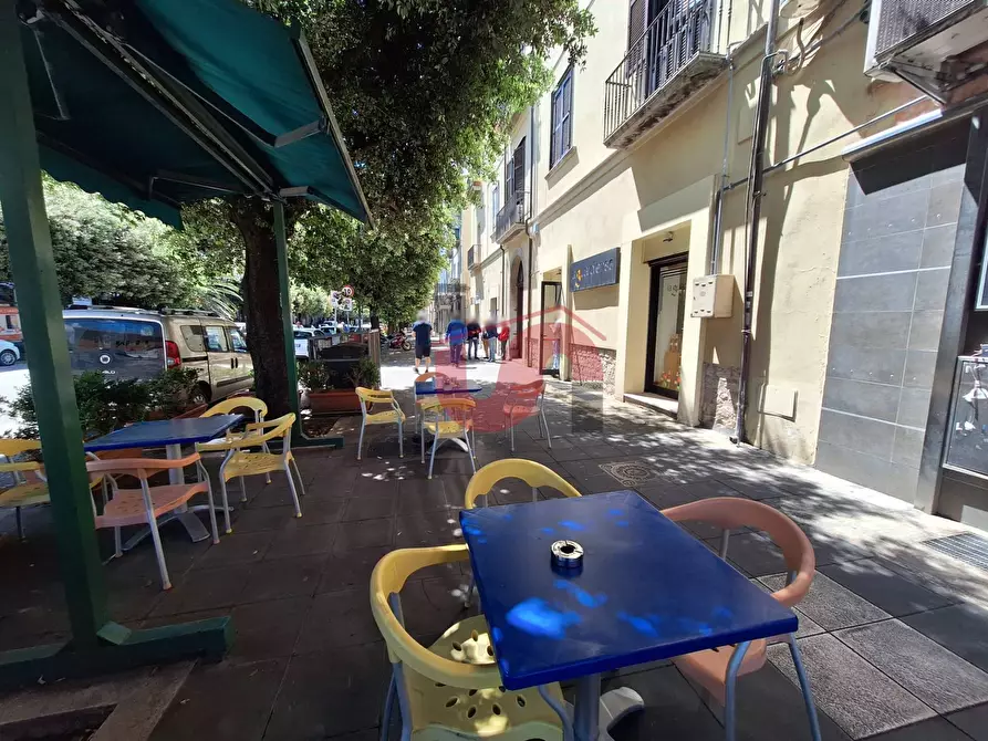 Immagine 26 di Attività commerciale in vendita  in Viale principe di napoli 135 a Benevento