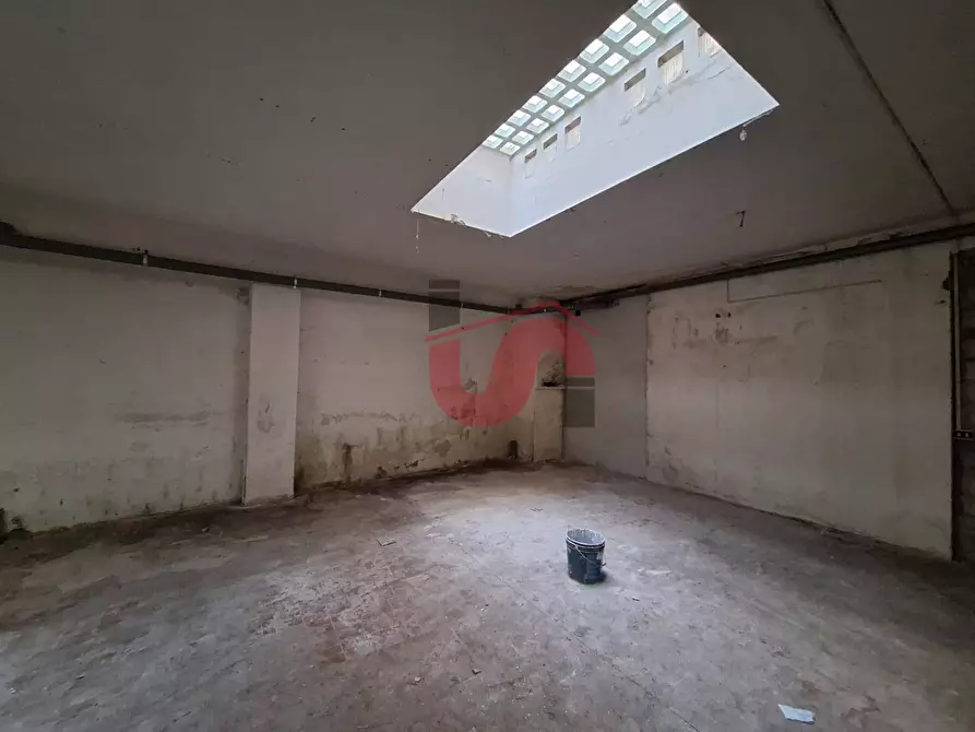 Immagine 4 di Magazzino in vendita  in Via Delle Puglie a Benevento