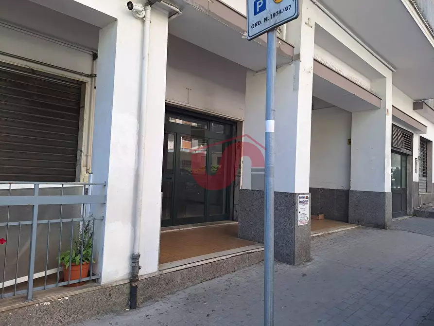 Immagine 15 di Locale commerciale in affitto  in Via Giustiniani a Benevento