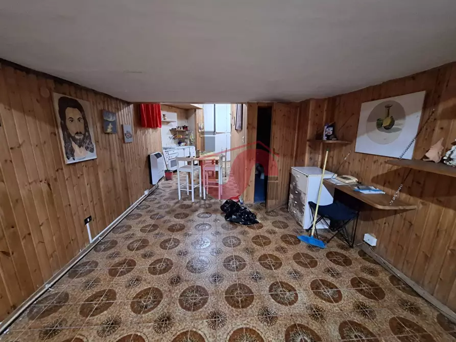 Immagine 10 di Appartamento in vendita  in Via Enrico Fermi a Sant'angelo A Cupolo