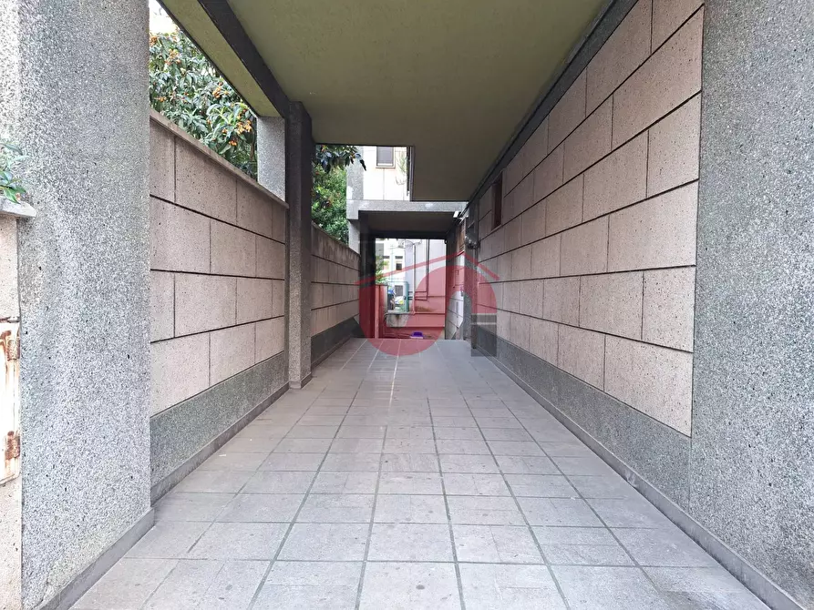 Immagine 3 di Box auto in affitto  in via dei cappuccini a Benevento