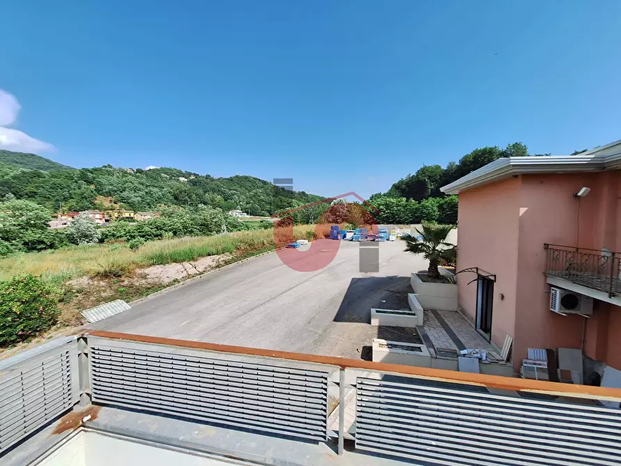 Immagine 32 di Locale commerciale in vendita  in Strada statale 7 a Roccabascerana