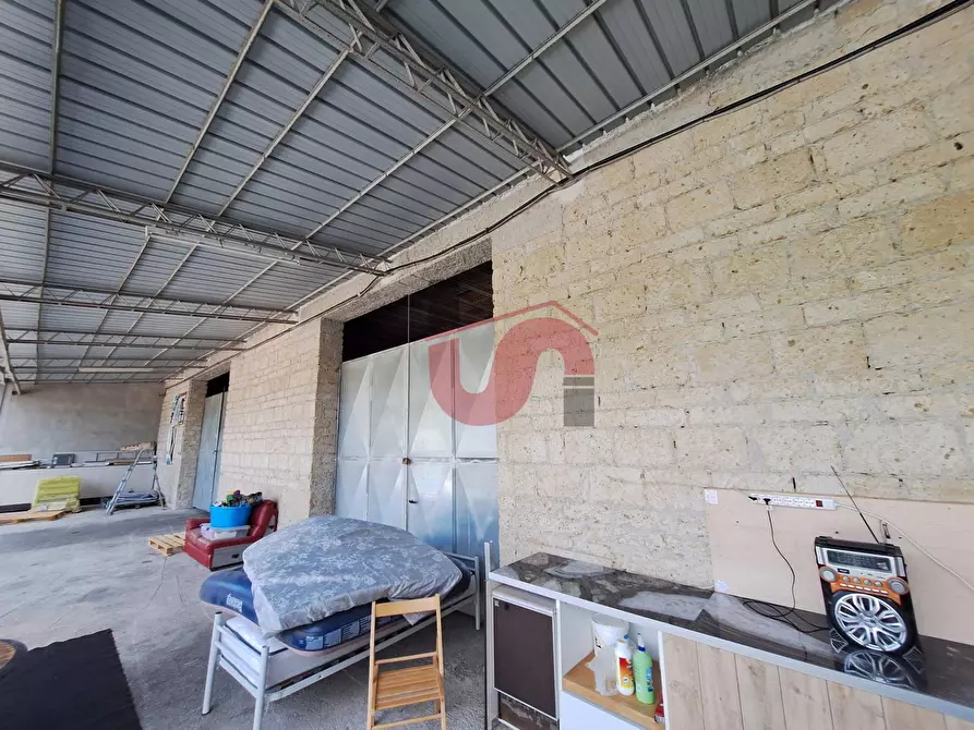 Immagine 33 di Locale commerciale in vendita  in Strada statale 7 a Roccabascerana