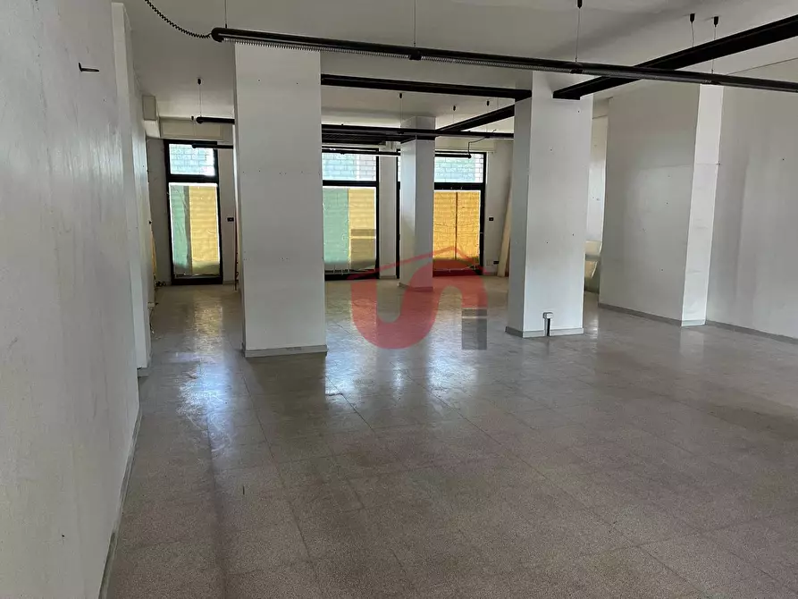 Immagine 9 di Locale commerciale in affitto  in Via S. Massimiliano Kolbe a Benevento