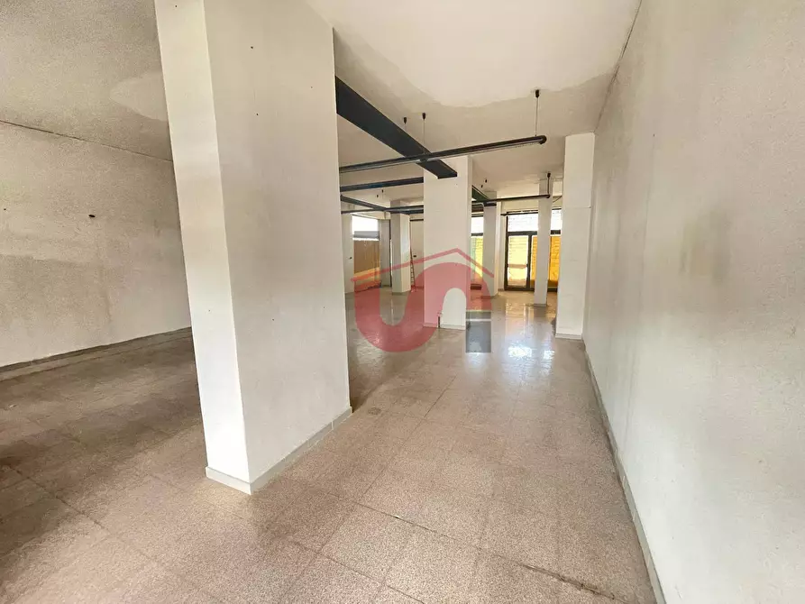 Immagine 13 di Locale commerciale in affitto  in Via S. Massimiliano Kolbe a Benevento
