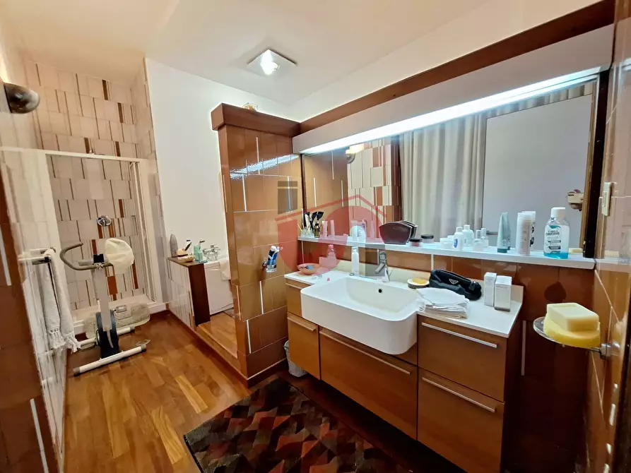 Immagine 25 di Appartamento in vendita  in viale dei rettori a Benevento