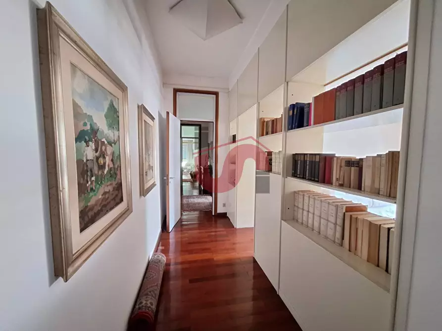 Immagine 16 di Appartamento in vendita  in viale dei rettori a Benevento