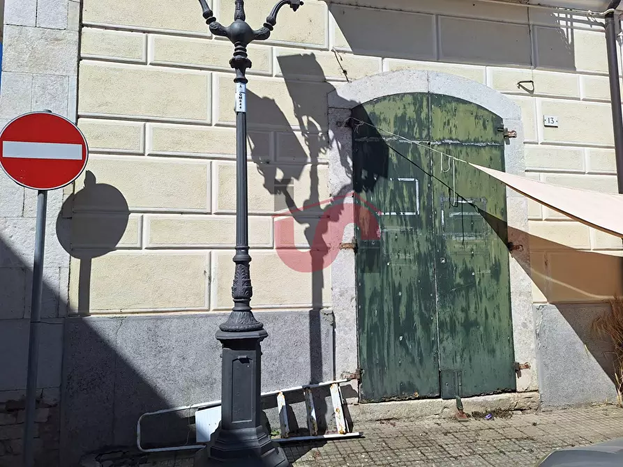 Immagine 6 di Negozio in affitto  in San Giorgio Del Sannio a Calvi