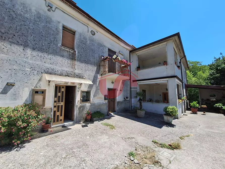 Immagine 4 di Casa semindipendente in vendita  in Epitaffio a Benevento