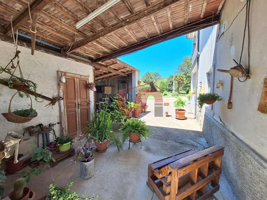 Immagine 30 di Casa semindipendente in vendita  in Epitaffio a Benevento