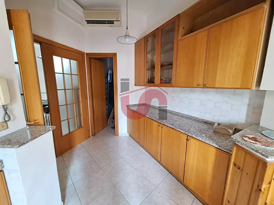 Immagine 7 di Appartamento in vendita  in Piazza Bissolati 5 a Benevento