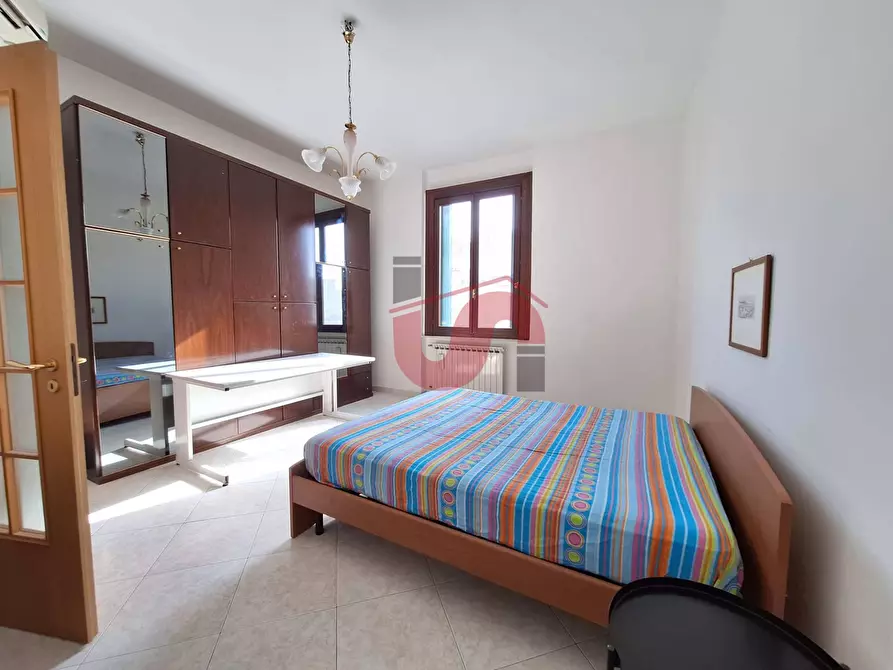 Immagine 10 di Appartamento in vendita  in Piazza Bissolati 5 a Benevento