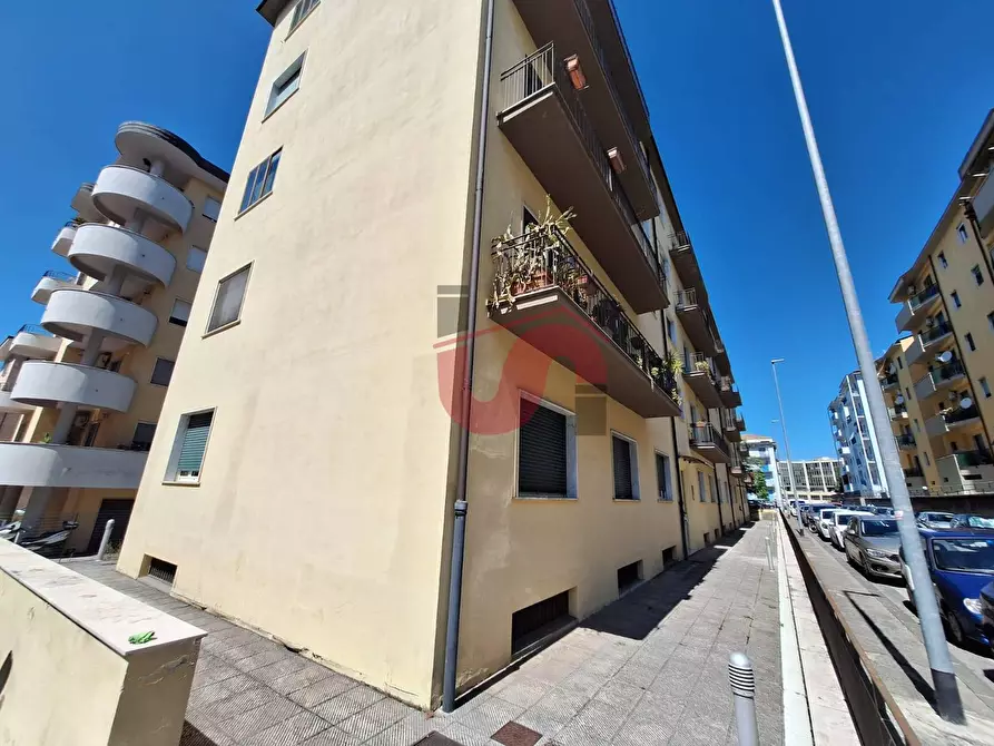 Immagine 6 di Appartamento in vendita  in via Salvator Rosa a Benevento