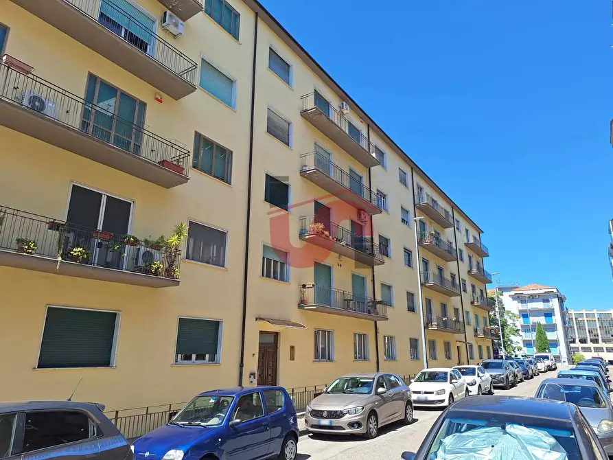 Immagine 5 di Appartamento in vendita  in via Salvator Rosa a Benevento