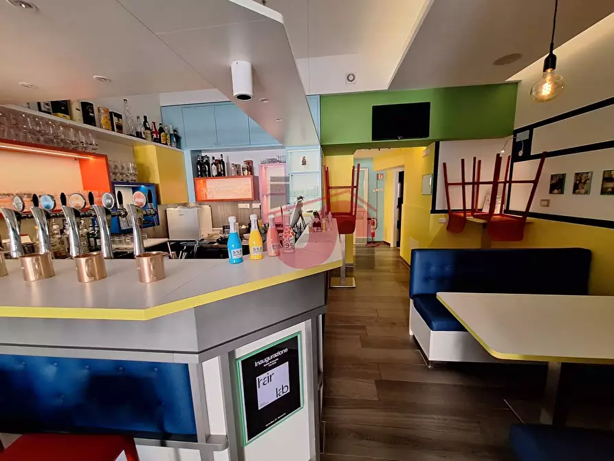 Immagine 3 di Locale commerciale in affitto  in Via Torretta a Benevento