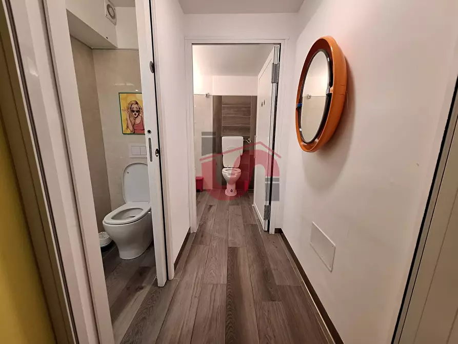 Immagine 24 di Locale commerciale in affitto  in Via Torretta a Benevento