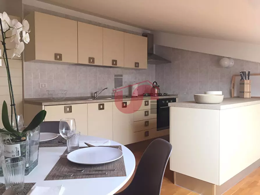 Immagine 12 di Attico in affitto  in Via Pirandello a Benevento