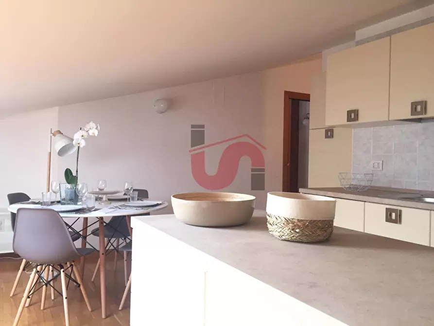 Immagine 13 di Attico in affitto  in Via Pirandello a Benevento