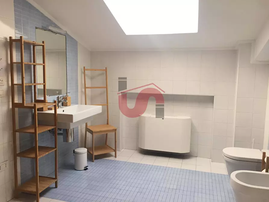 Immagine 20 di Attico in affitto  in Via Pirandello a Benevento