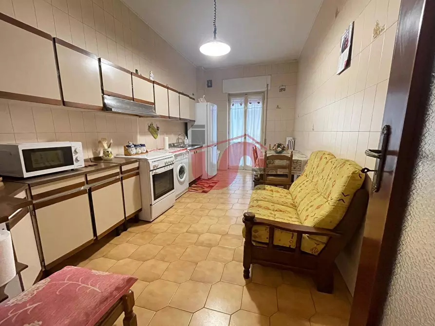 Immagine 3 di Appartamento in affitto  in Via Jacopo da Benevento a Benevento