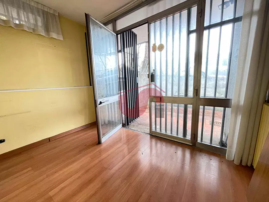 Immagine 14 di Locale commerciale   in Via Roberto Ruffilli a Benevento