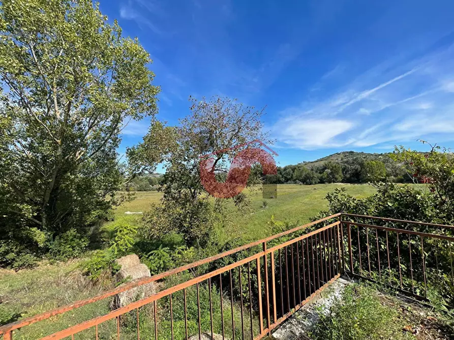 Immagine 3 di Rustico / casale in vendita  in Contrada Serretelle a Benevento