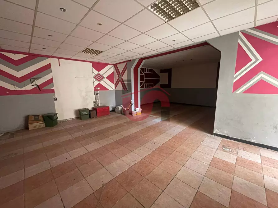 Immagine 3 di Locale commerciale in vendita  in Via ponticelli a Benevento