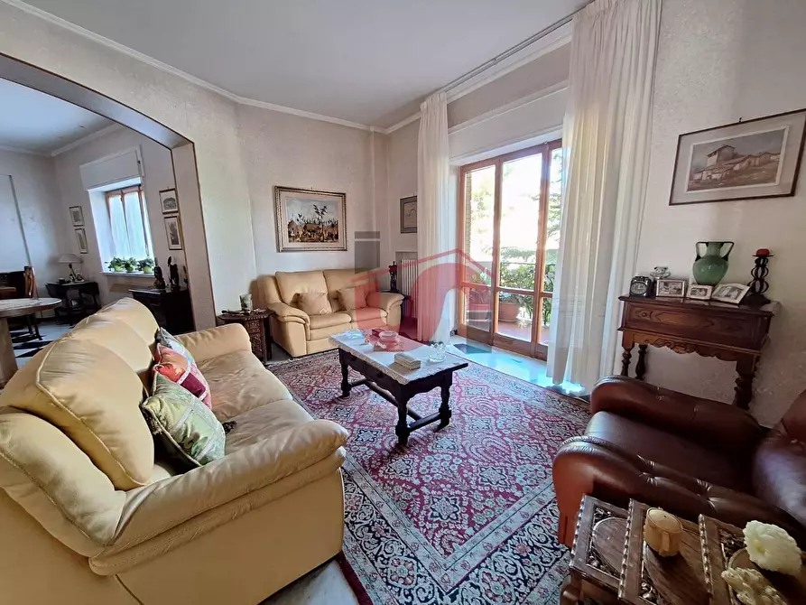 Immagine 8 di Appartamento in vendita  in Via Americo Meomartini a Benevento