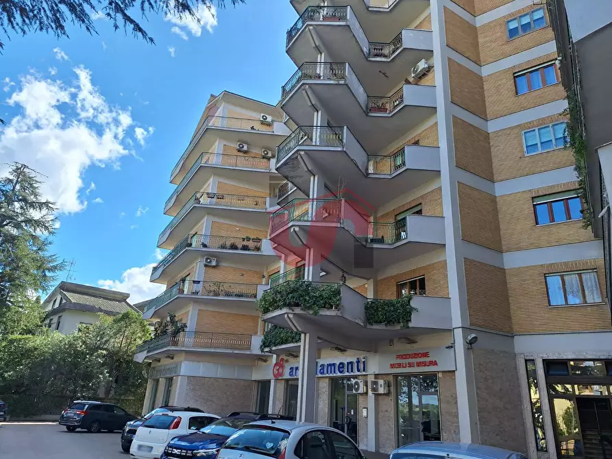 Immagine 3 di Appartamento in vendita  in Via Americo Meomartini a Benevento