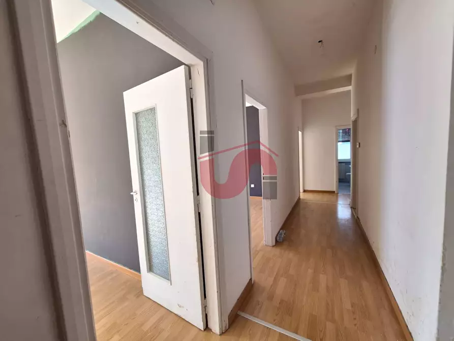 Immagine 9 di Appartamento in vendita  in Via Raguzzini a Benevento