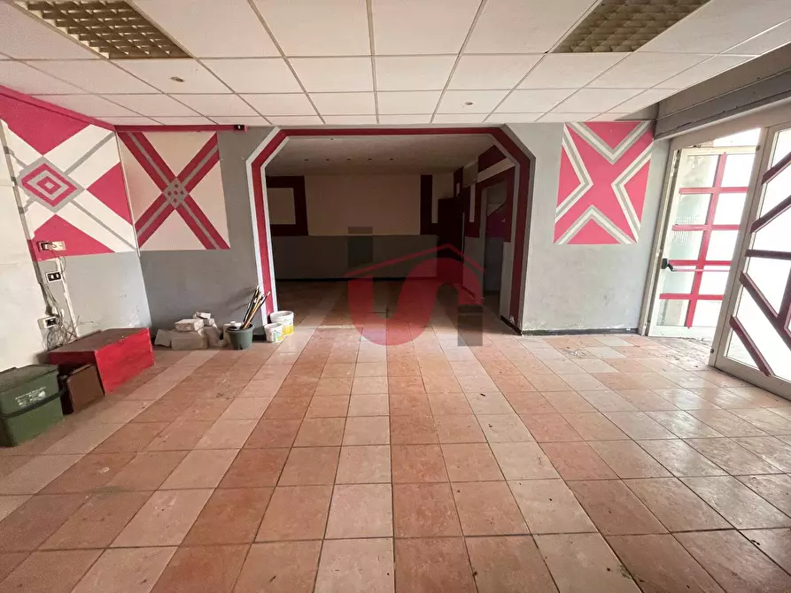 Immagine 3 di Locale commerciale in vendita  in Via Ponticelli a Benevento